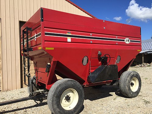 Property photo 4 - ABSOLUTE FARM EQUIPMENT AUCTION IN DARKE COUNTY, OHIO